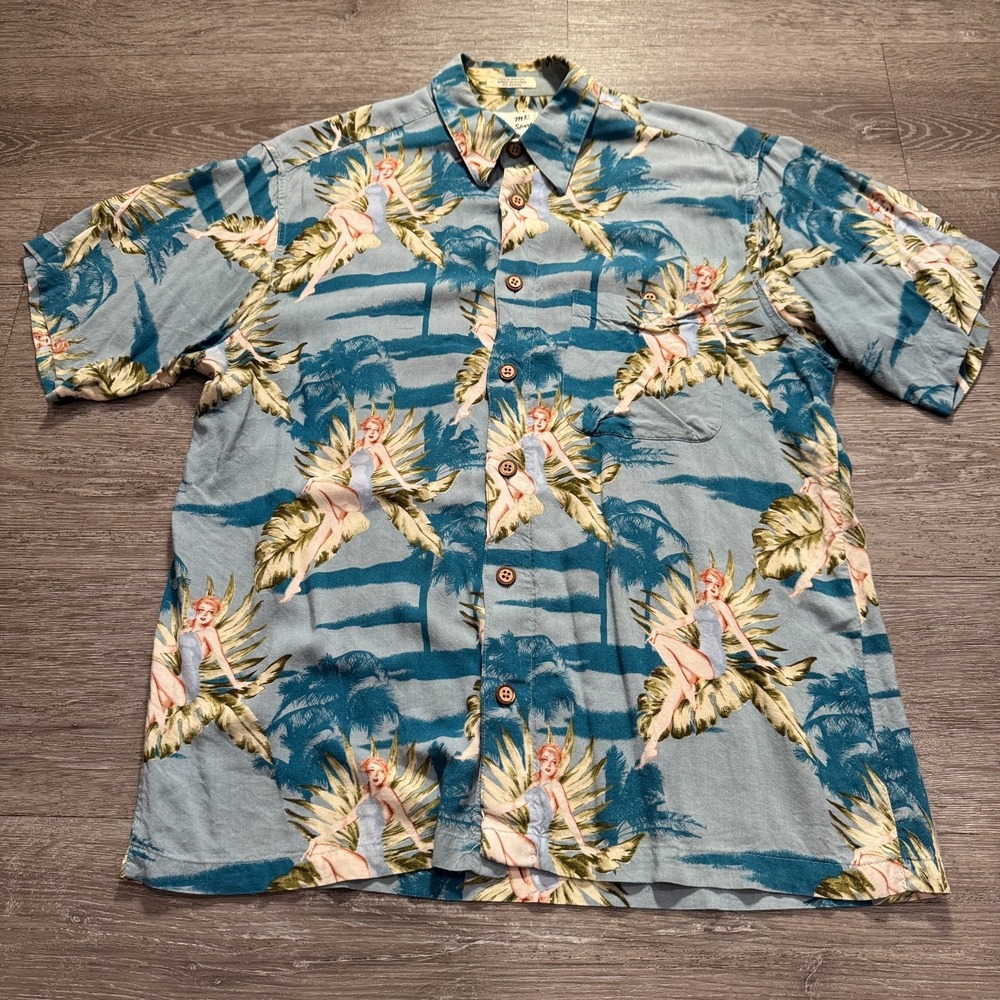 Vintage ME Sport Shirt Mens Medium Blue Hawaiian Camp Resort Novelty Aloha Rayon